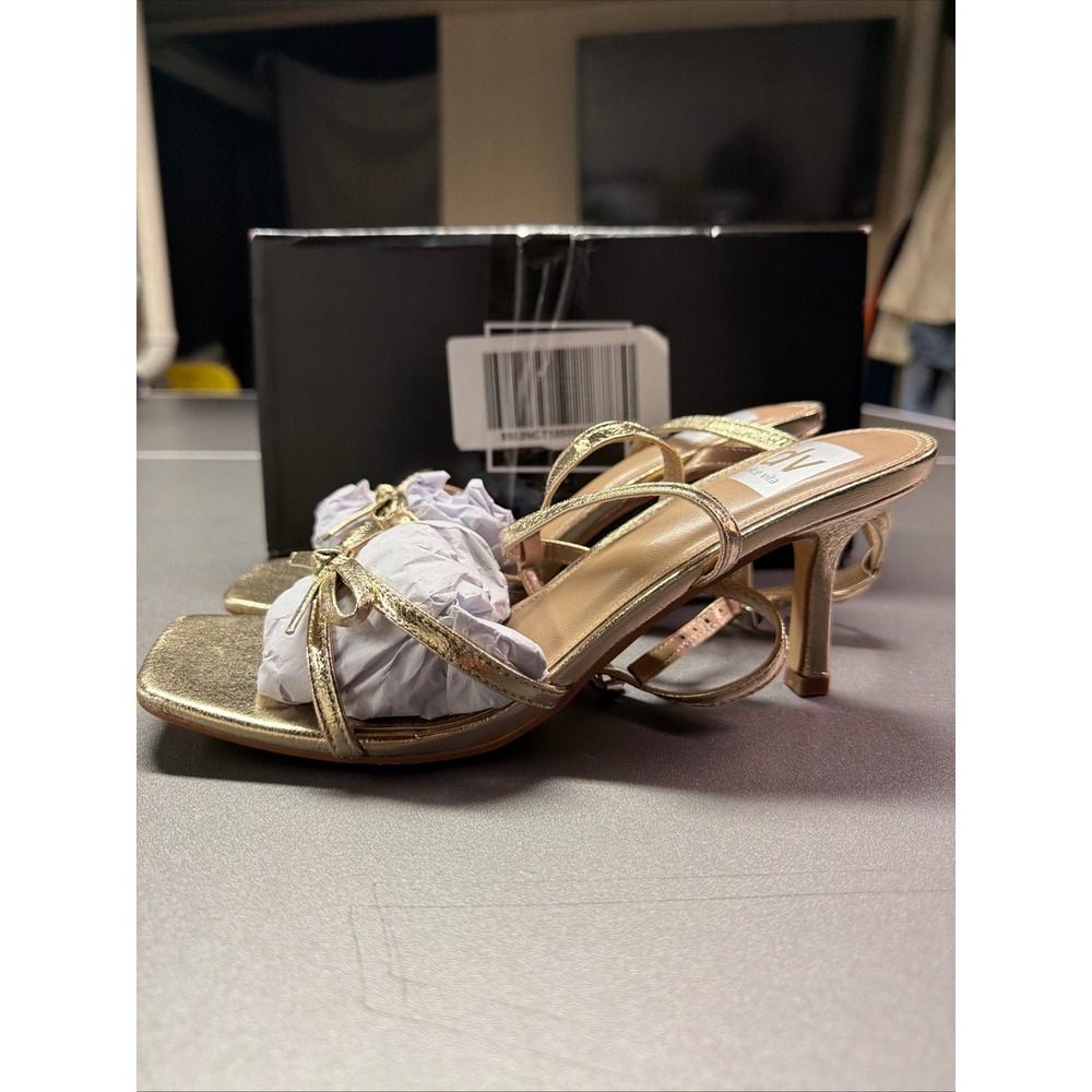 Dolce Vita Zidane Gold Bow Ankle-Strap Dress Sandals Women's Size 7.5 NWB - Picture 5 of 9